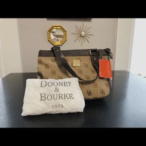 Dooney and Bourke purse